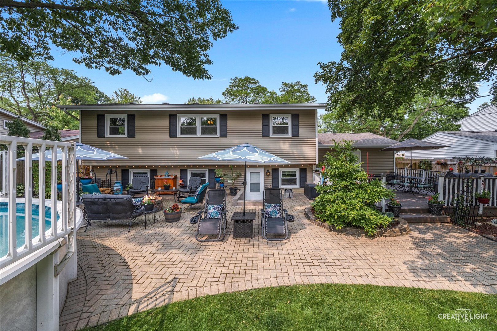 124 Fairview Drive St. Charles, IL 60174 - Photo 30 of 37 a view of a house with backyard and sitting area