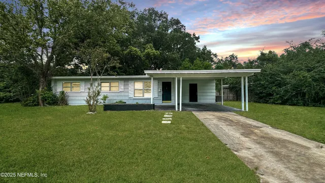 $1,450 | 804 La Marche Drive, Jacksonville, FL 32205