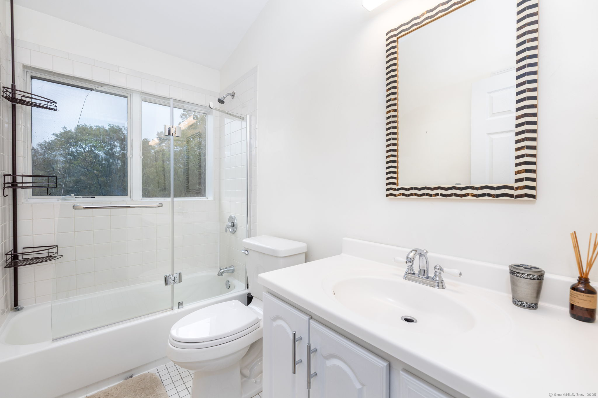 235 White Deer Rock Road, Unit GUEST Woodbury, CT 06798 - Photo 13 of 21 a bathroom with a sink mirror toilet and bathtub