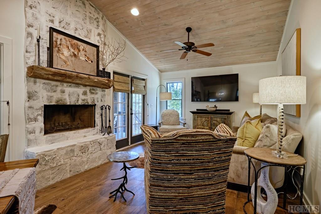 142 Bright Mountain Road Cullowhee, NC 28723 - Photo 3 of 22 Gallery Image 3