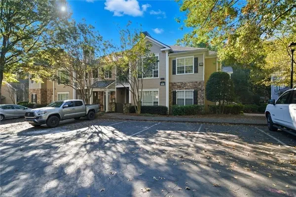 $2,000 | 2400 Cumberland Parkway Southeast, Unit 614, Atlanta, GA 30339