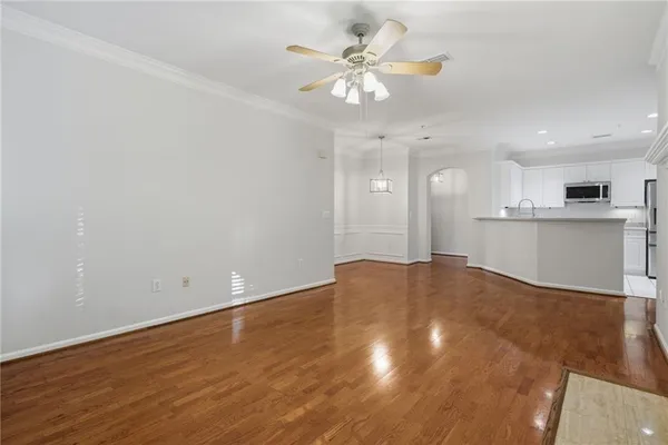 $2,000 | 2400 Cumberland Parkway Southeast, Unit 614, Atlanta, GA 30339