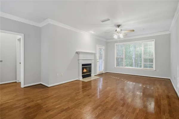$2,000 | 2400 Cumberland Parkway Southeast, Unit 614, Atlanta, GA 30339
