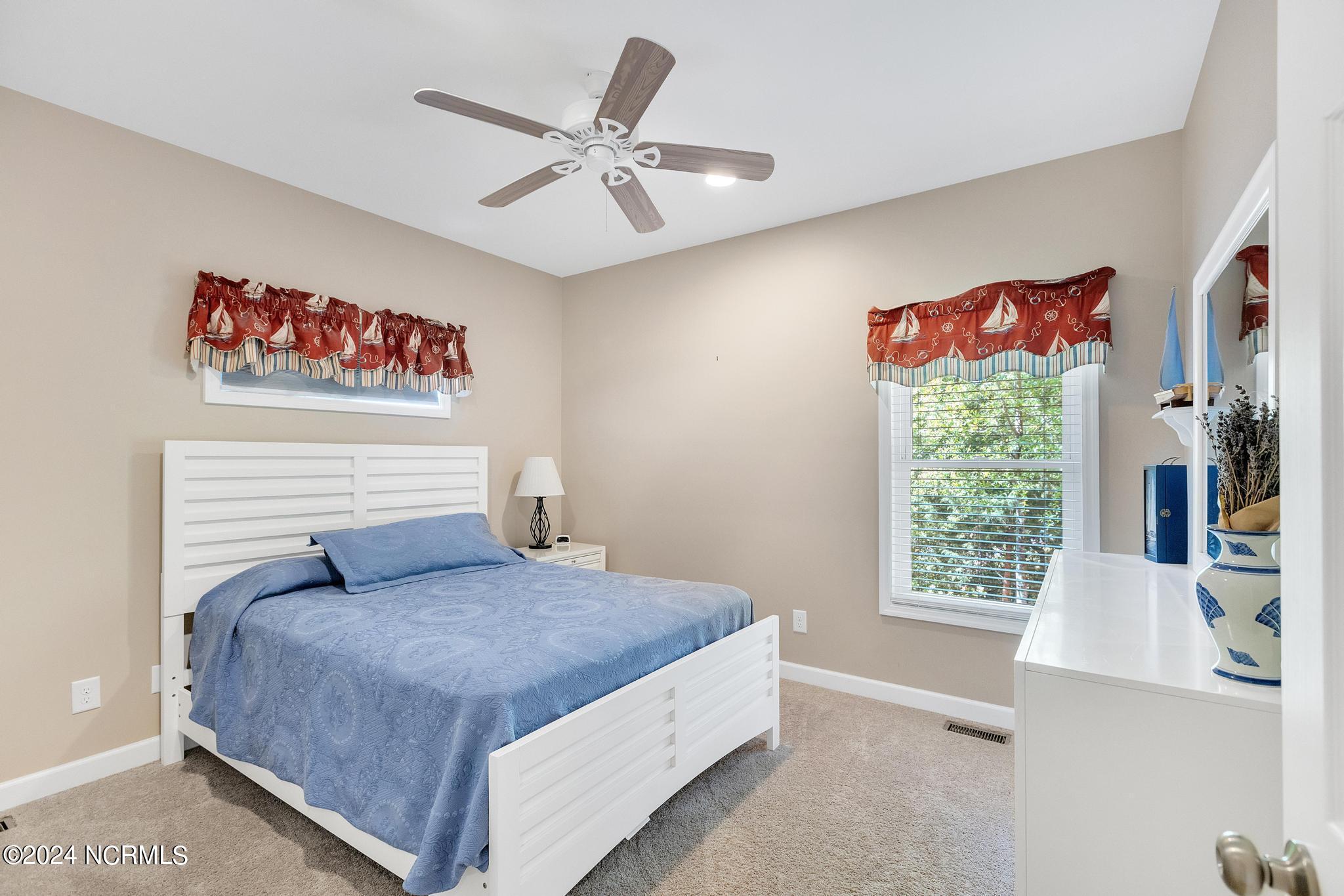 119 Atkinson Road Surf City, NC 28445 - Photo 10 of 44 IMG_3361