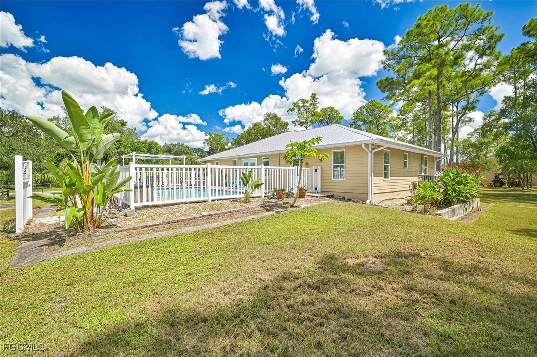 6840 Cadet Avenue Fort Myers, FL 33905 - Photo 9 of 37