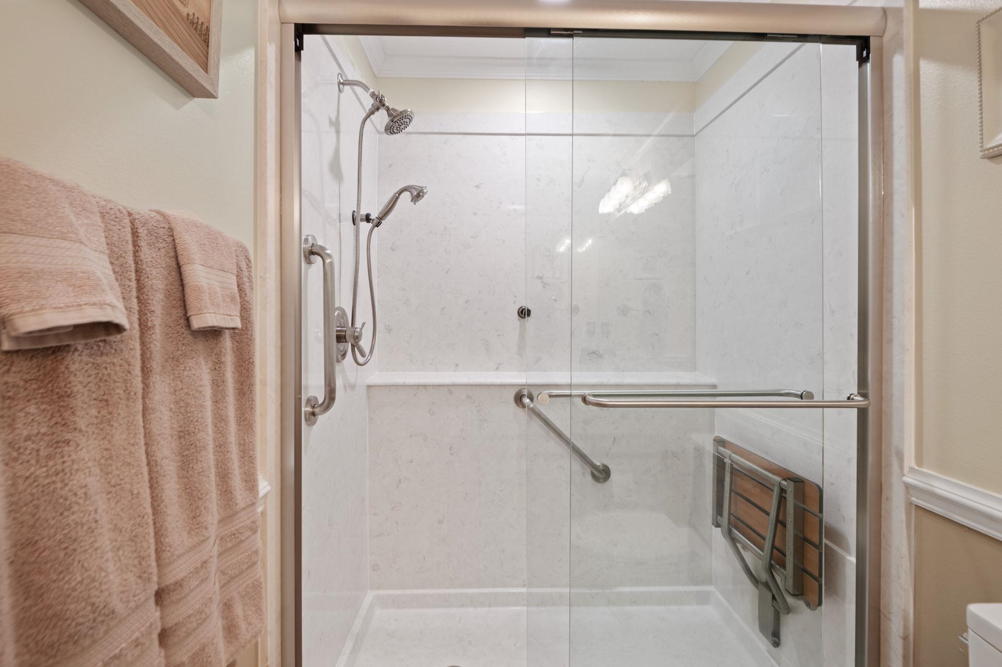 25871 Goat Cooper Road Robertsdale, AL 36567 - Photo 21 of 40 Bathroom