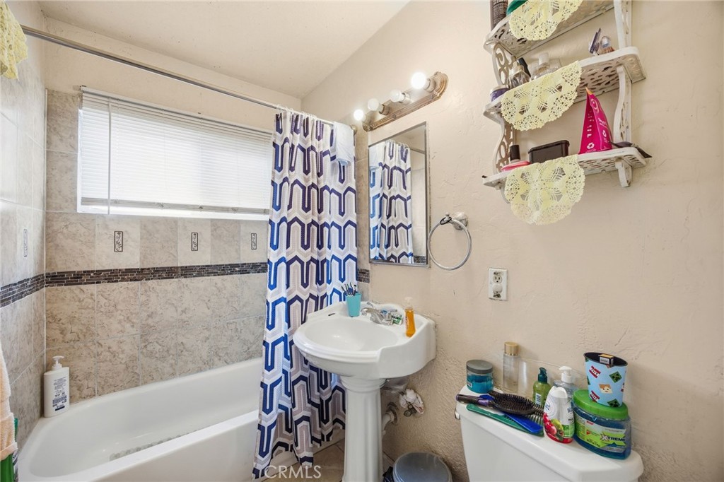 3515 Ross Street Riverside, CA 92503 - Photo 17 of 27