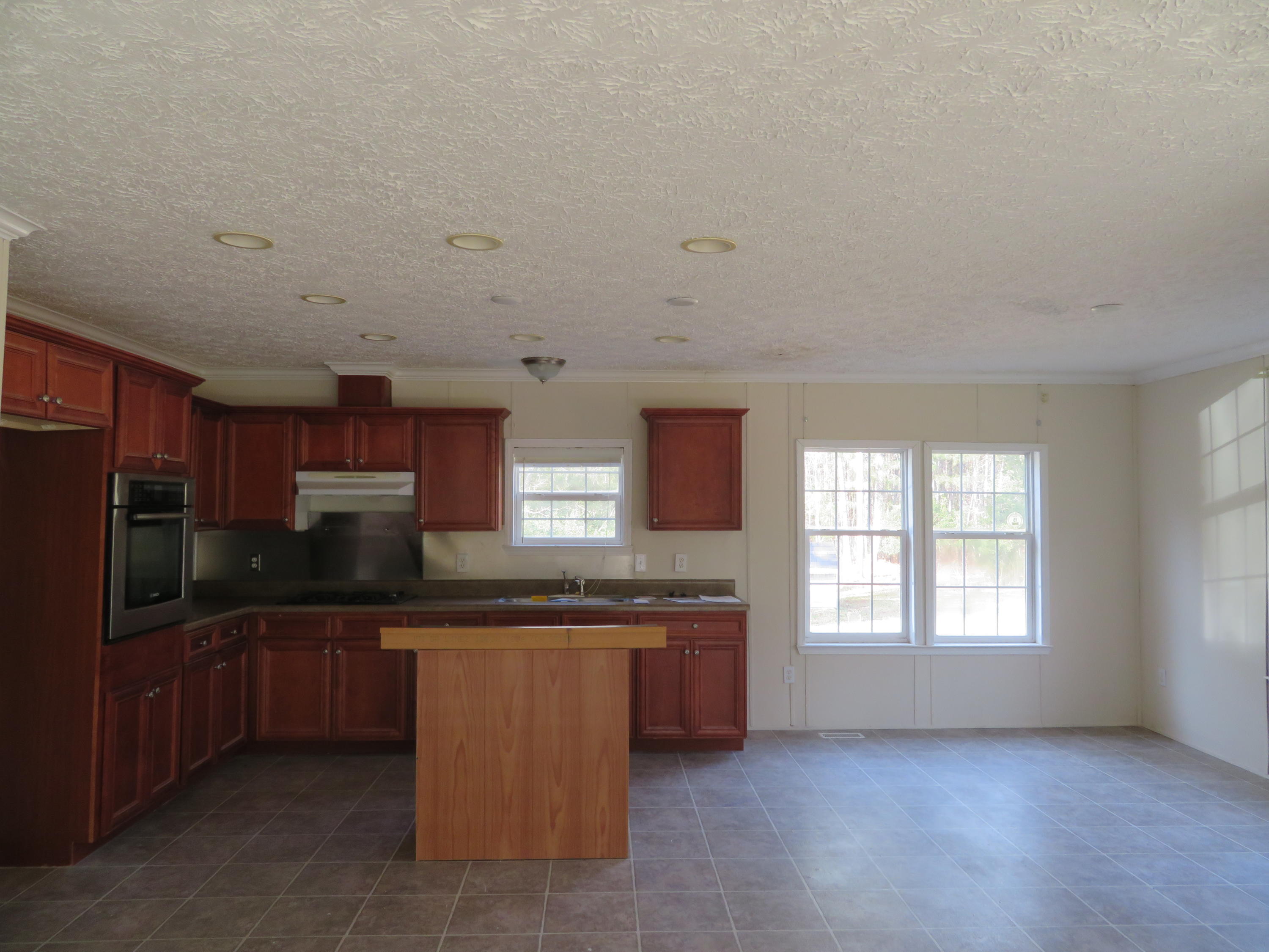 75 Hydrick Road Ruffin, SC 29475 - Photo 8 of 23 Kitchen and dining