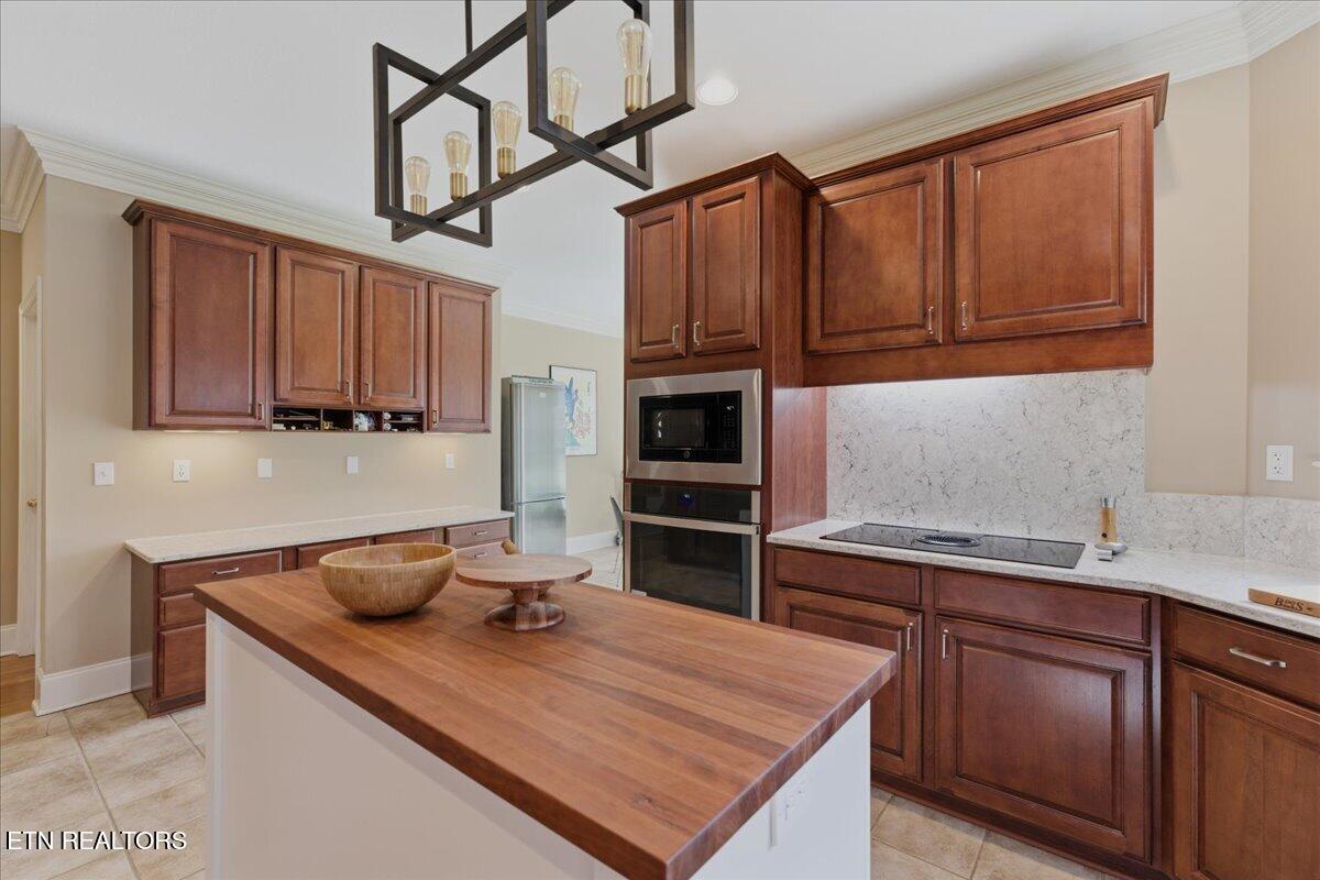213 Andorra Lane Clinton, TN 37716 - Photo 25 of 60 13-Kitchen
