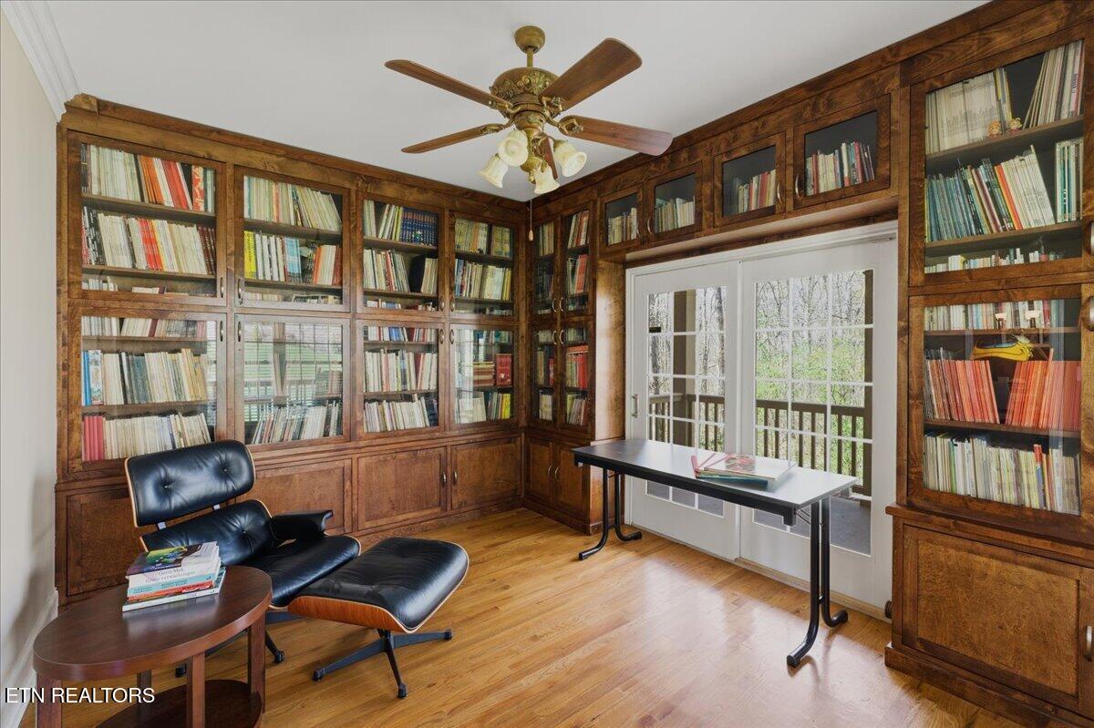 213 Andorra Lane Clinton, TN 37716 - Photo 34 of 60 22-Library