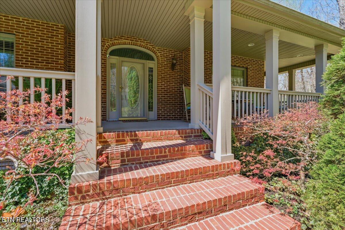 213 Andorra Lane Clinton, TN 37716 - Photo 5 of 60 04-Exterior