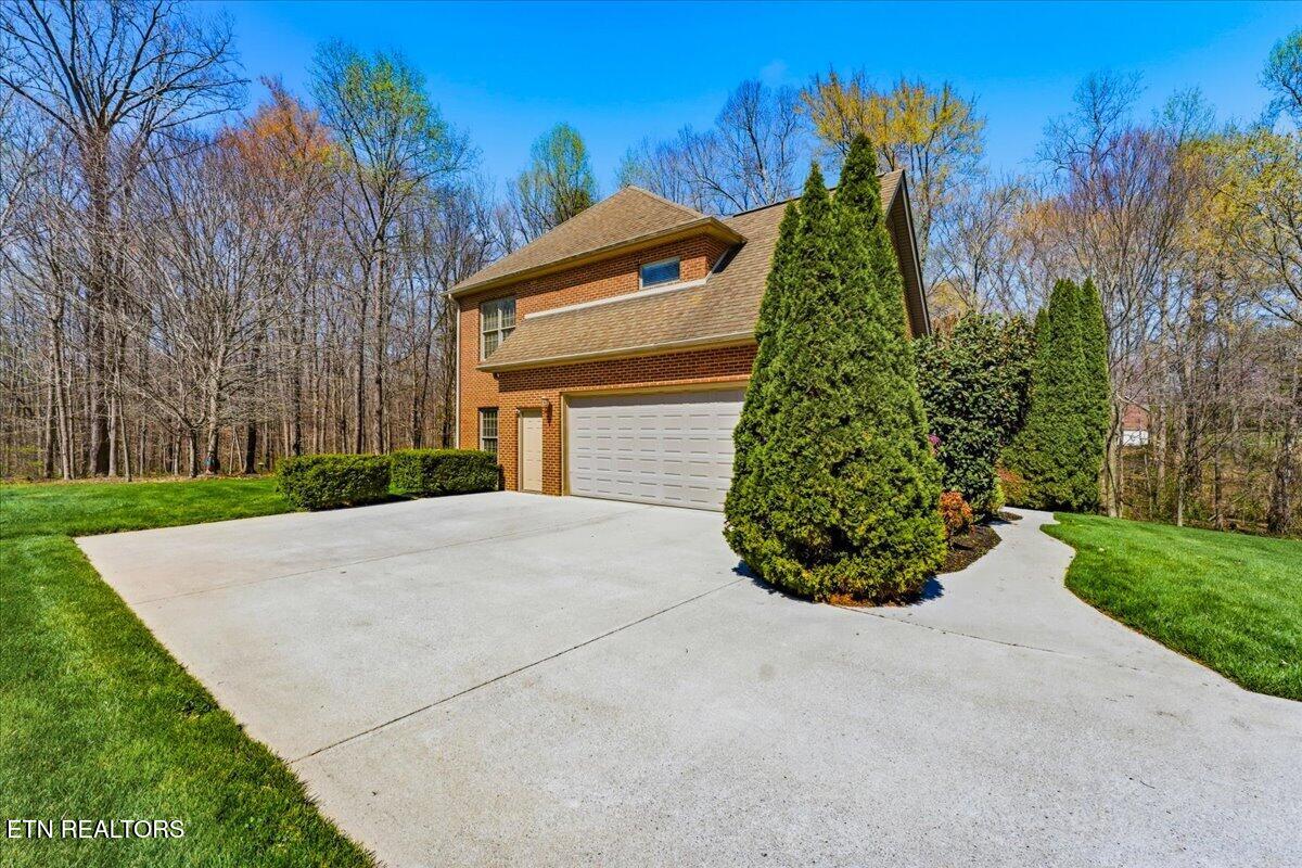 213 Andorra Lane Clinton, TN 37716 - Photo 8 of 60 53-Exterior