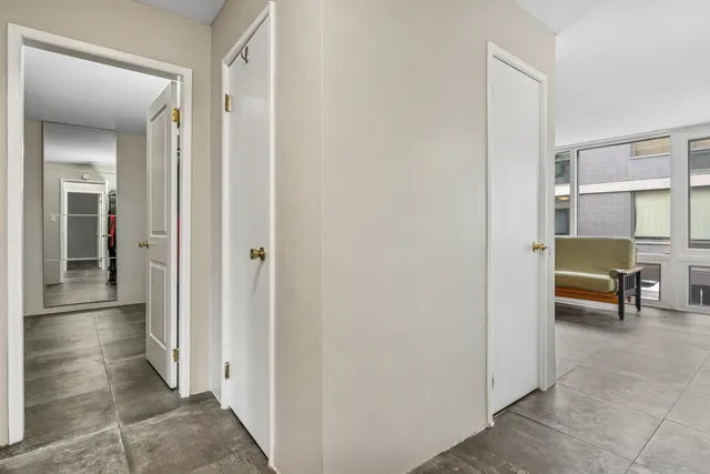 $1,950 | 1044 Ontario Street, Unit 2C, Oak Park, IL 60302