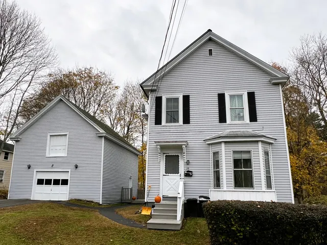 $295,000 | 29 Fremont Street, Gardiner, ME 04345