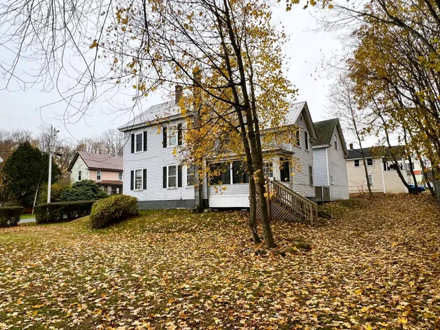 $295,000 | 29 Fremont Street, Gardiner, ME 04345