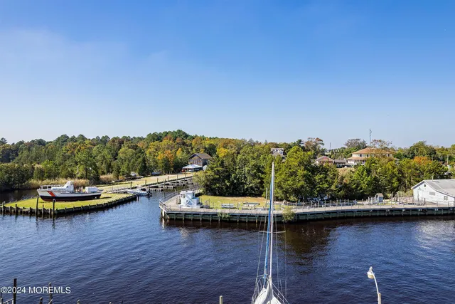 $239,900 | 232 South Green Street, Tuckerton, NJ 08087