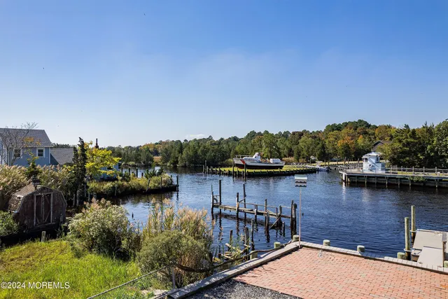 $239,900 | 232 South Green Street, Tuckerton, NJ 08087