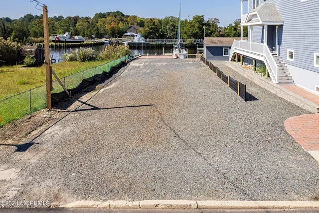 $239,900 | 232 South Green Street, Tuckerton, NJ 08087