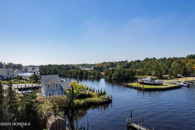 $239,900 | 232 South Green Street, Tuckerton, NJ 08087