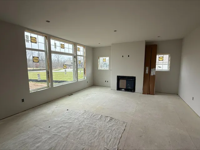 $699,900 | 2402 Hoods Creek Path Mount, Unit LT98, Mount Pleasant, WI 53406