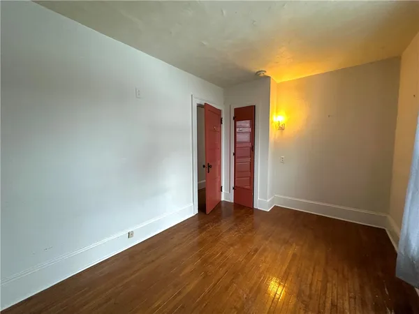 $950 | 32 Lake Avenue, Auburn, NY 13021