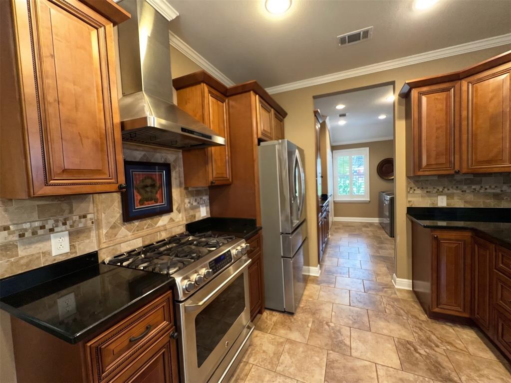 622 Ridgecrest Drive Irving, TX 75060 - Photo 9 of 24