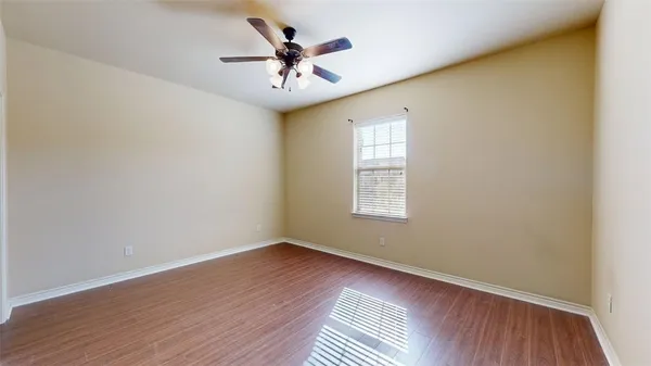 $500 | 3007 Towers Parkway, College Station, TX 77845