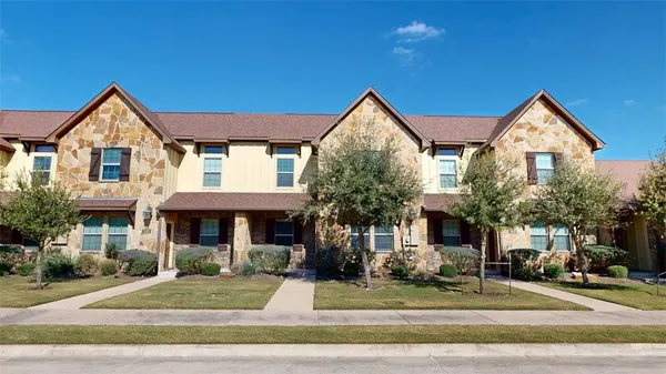 $500 | 3007 Towers Parkway, College Station, TX 77845
