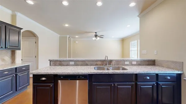 $500 | 3007 Towers Parkway, College Station, TX 77845