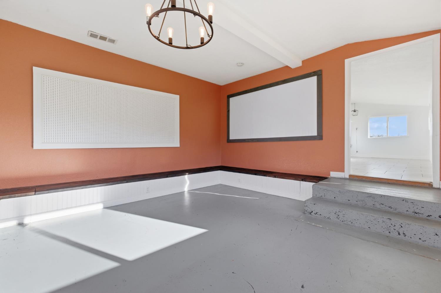 7580 Latrobe Road Shingle Springs, CA 95682 - Photo 35 of 56 a view of a room with gym equipment
