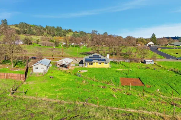 $449,900 | 7580 Latrobe Road, Shingle Springs, CA 95682