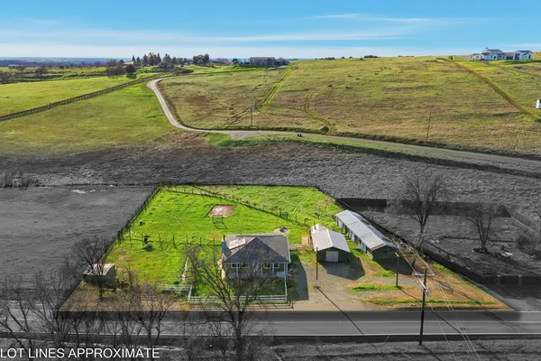 $449,900 | 7580 Latrobe Road, Shingle Springs, CA 95682