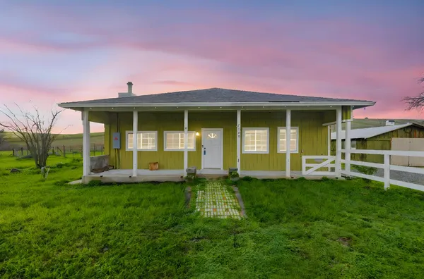 $449,900 | 7580 Latrobe Road, Shingle Springs, CA 95682