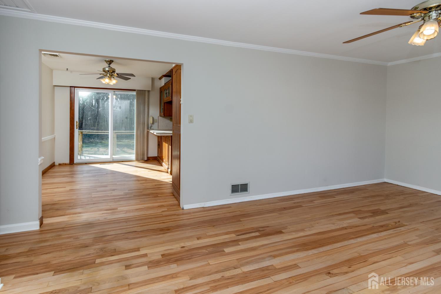 18 Andover Road Old Bridge, NJ 08857 - Photo 5 of 35