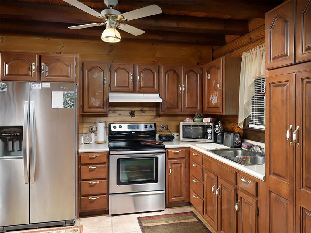 144 Red Dog Road Acme, PA 15610 - Photo 4 of 25