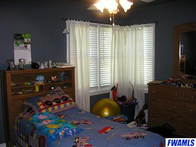 725 Cleveland Street Decatur, IN 46733 - Photo 8 of 8