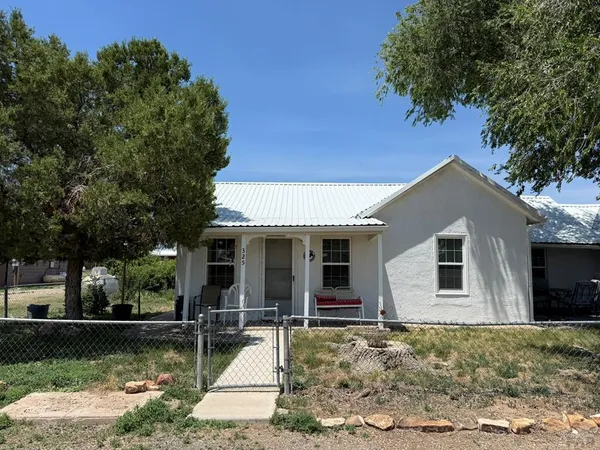 $135,000 | 325 Colorado Street, Kim, CO 81049
