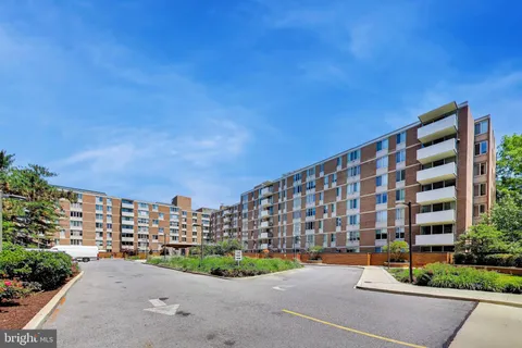 $550,000 | 2939 Van Ness Street Northwest, Unit 621, Washington, DC 20008