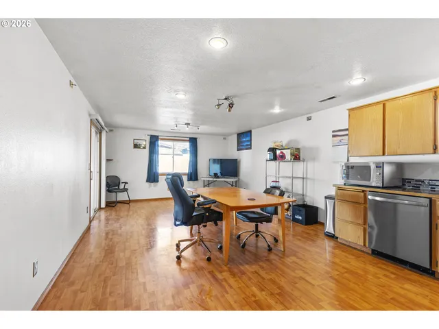 $459,900 | 15420 Northeast 90th Street, Vancouver, WA 98682