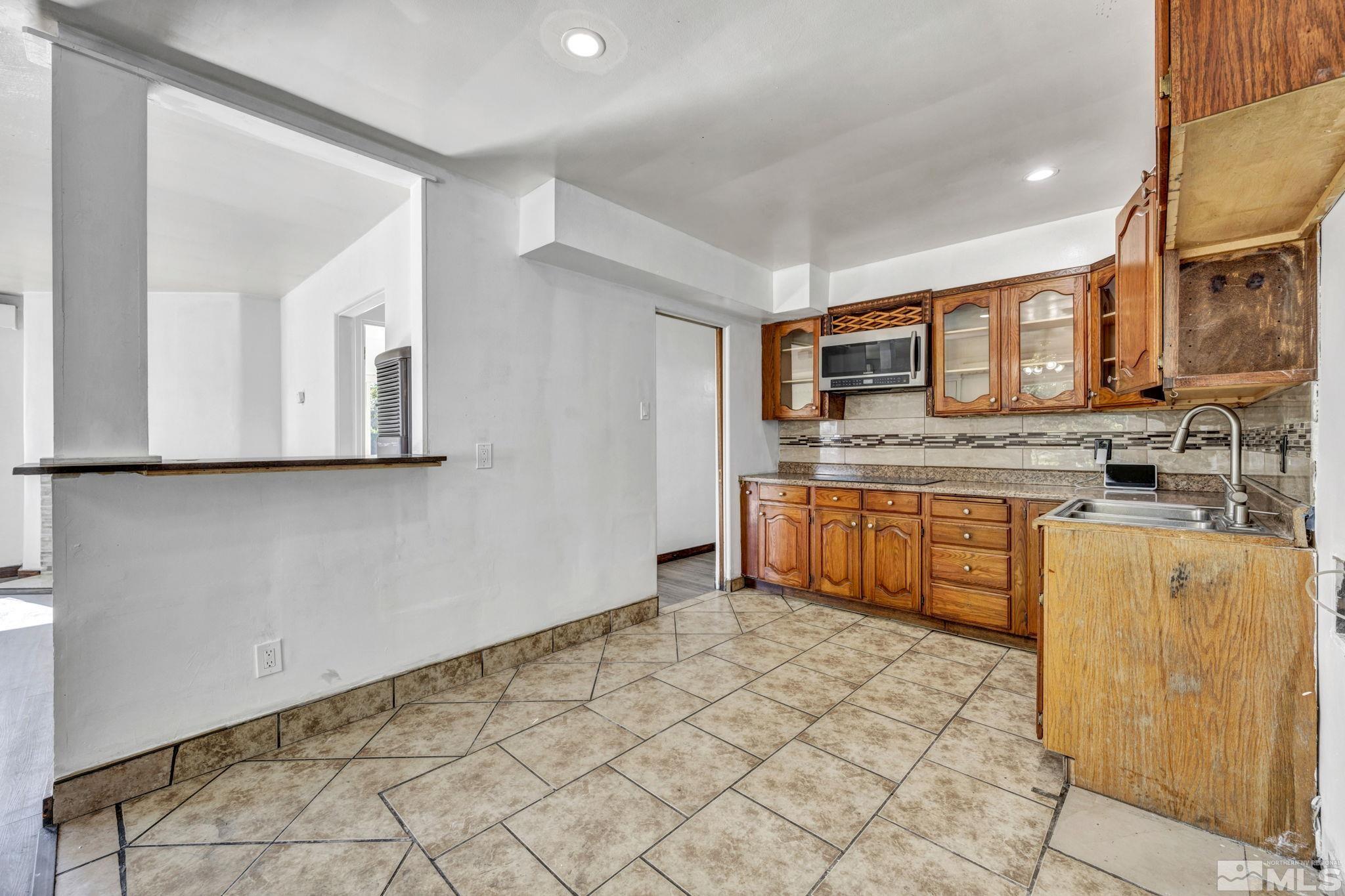 1395 Princess Avenue Reno, NV 89502 - Photo 20 of 33 Photo 20