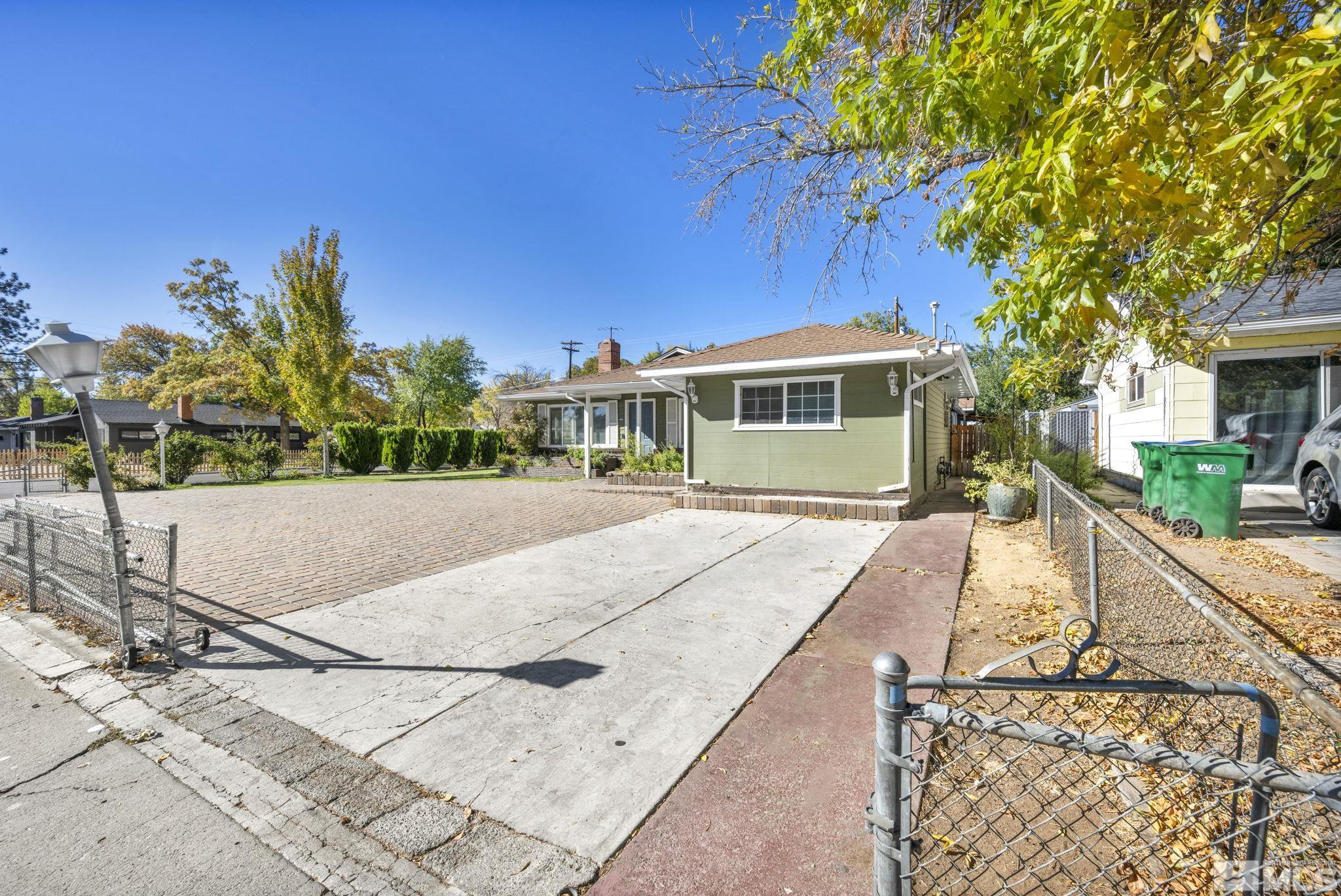 1395 Princess Avenue Reno, NV 89502 - Photo 2 of 33 Photo 2
