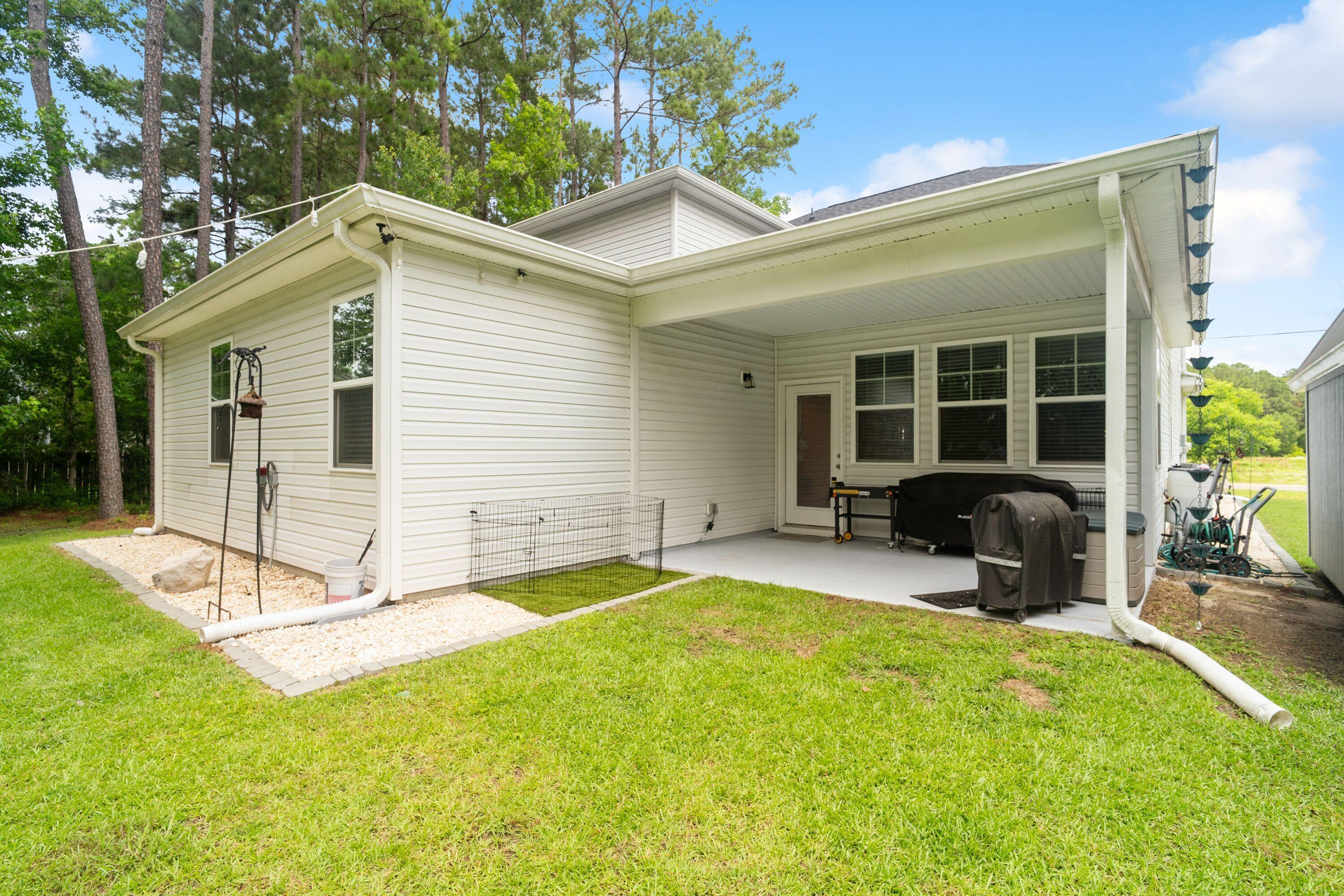 689 West Butternut Road Summerville, SC 29483 - Photo 40 of 47 .