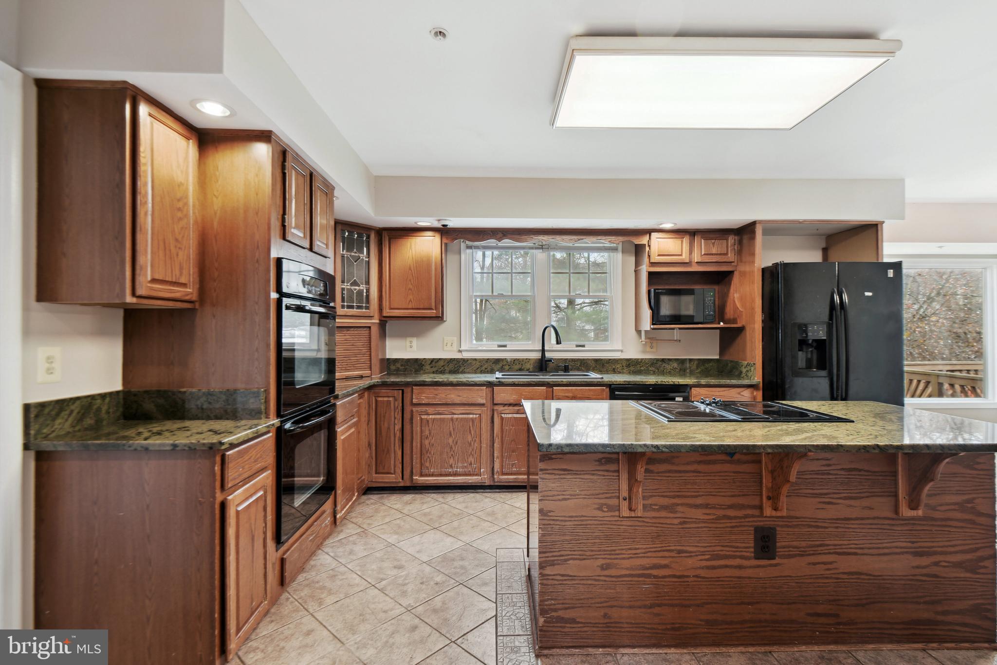 18102 Glover Court Accokeek, MD 20607 - Photo 5 of 68 Kitchen