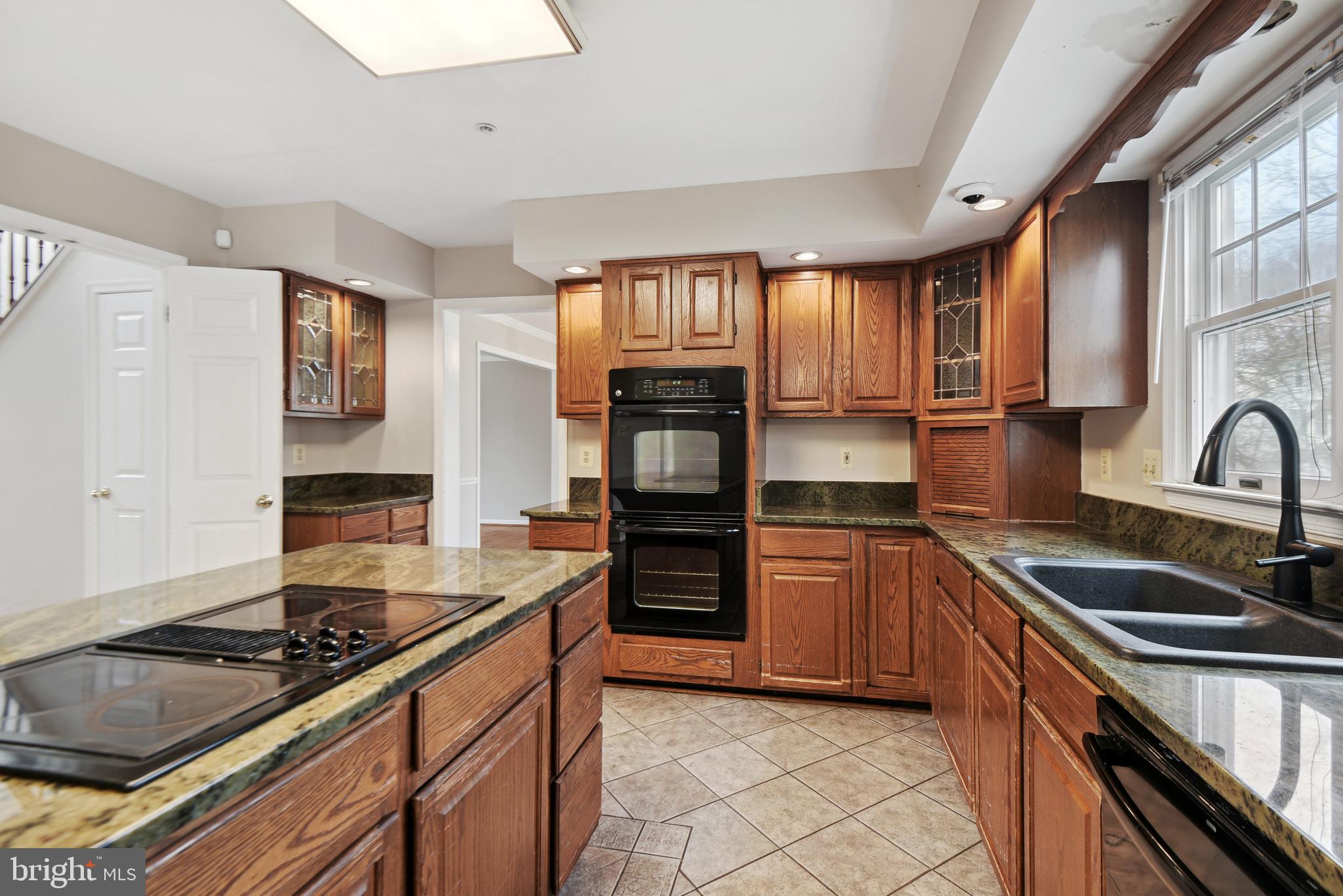 18102 Glover Court Accokeek, MD 20607 - Photo 8 of 68 Kitchen