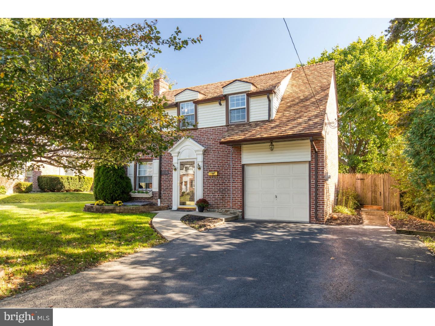 83 Lownes Lane Springfield, PA 19064 - Photo 1 of 21 Exterior Front
