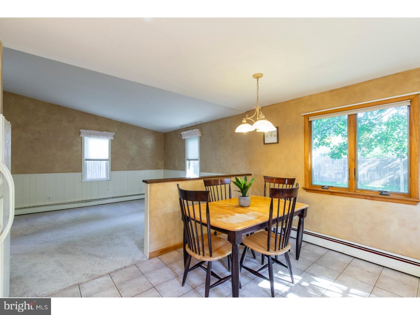 83 Lownes Lane Springfield, PA 19064 - Photo 10 of 21 Kitchen