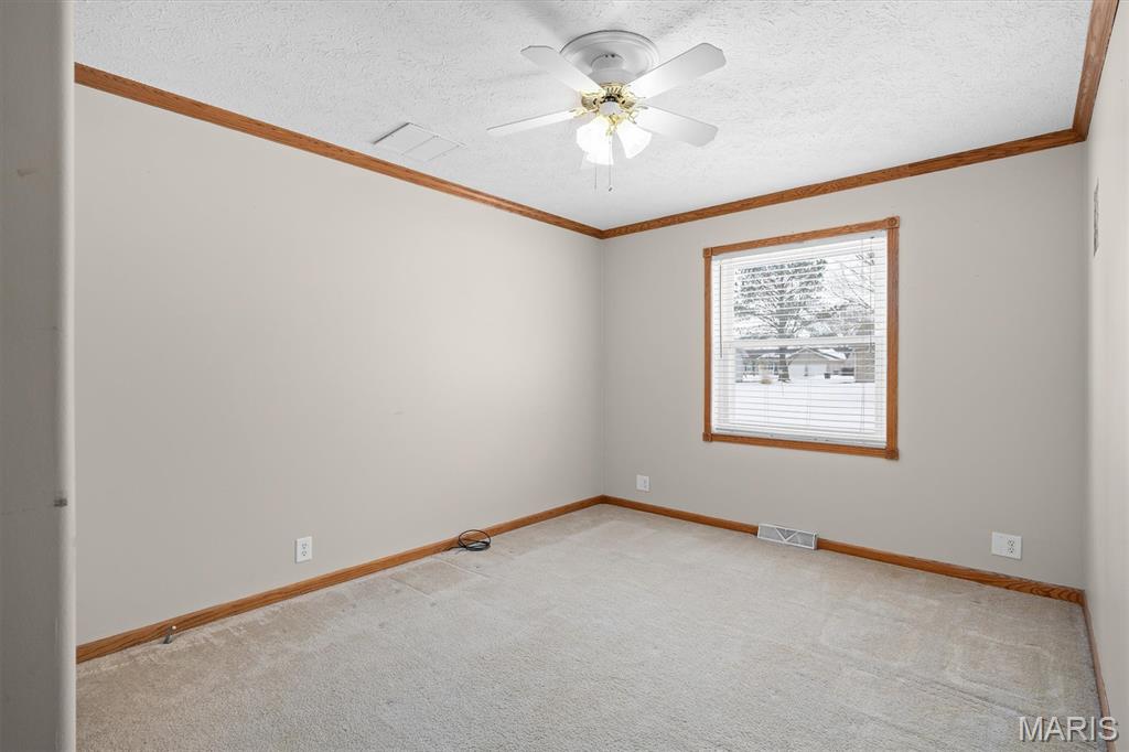 1908 Ridge Avenue Greenville, IL 62246 - Photo 19 of 36