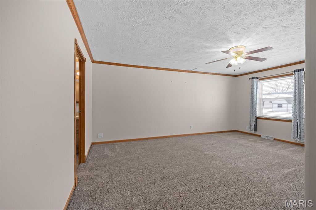 1908 Ridge Avenue Greenville, IL 62246 - Photo 21 of 36