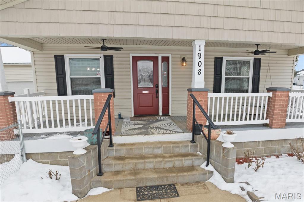 1908 Ridge Avenue Greenville, IL 62246 - Photo 3 of 36