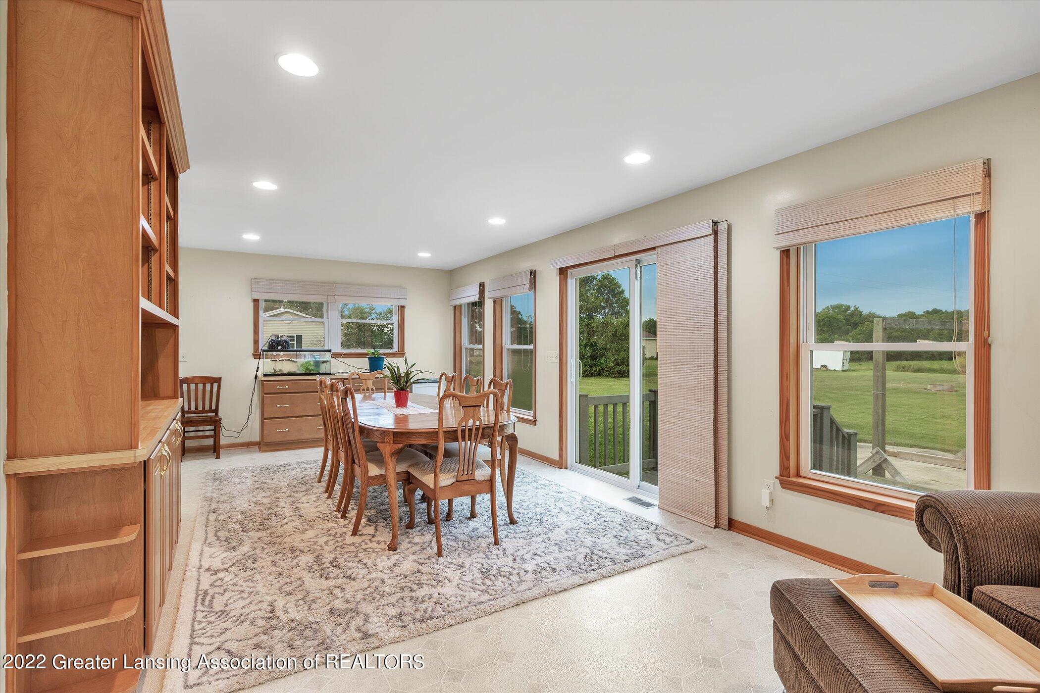 4300 South Cochran Road Charlotte, MI 48813 - Photo 21 of 75 21-4300-S-Cochran-Ave-WindowStill-Real-E